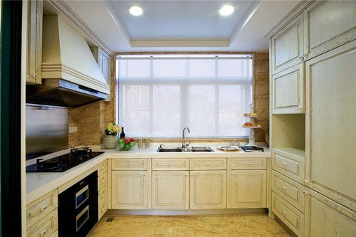 依云首府100㎡欧式风格