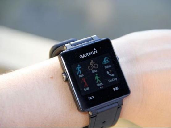 佳明Vivoactive运动手表还具备智能手表功能