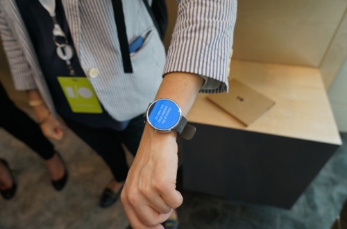 最漂亮的智能手表：Moto 360试用